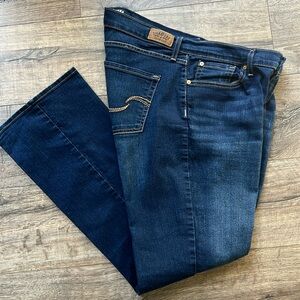 Levi’s stretchy Jeans